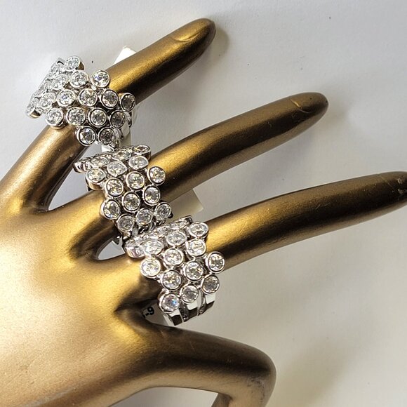 Clear Rhinestones Ring Size 9 Wide Band Silver Tone - Size 9 - Picture 3 of 14